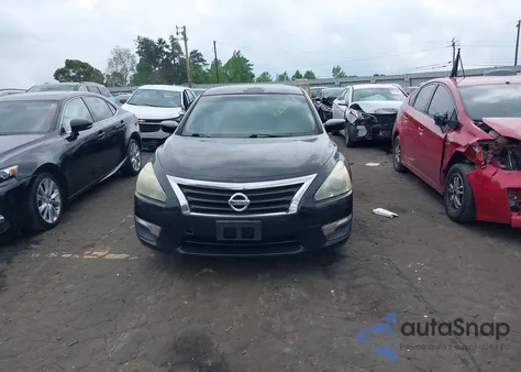 2015 Nissan Altima 2.5/2.5 S/2.5 Sl/2.5 Sv from USA, damaged, VIN 1N4AL3AP0FC285997